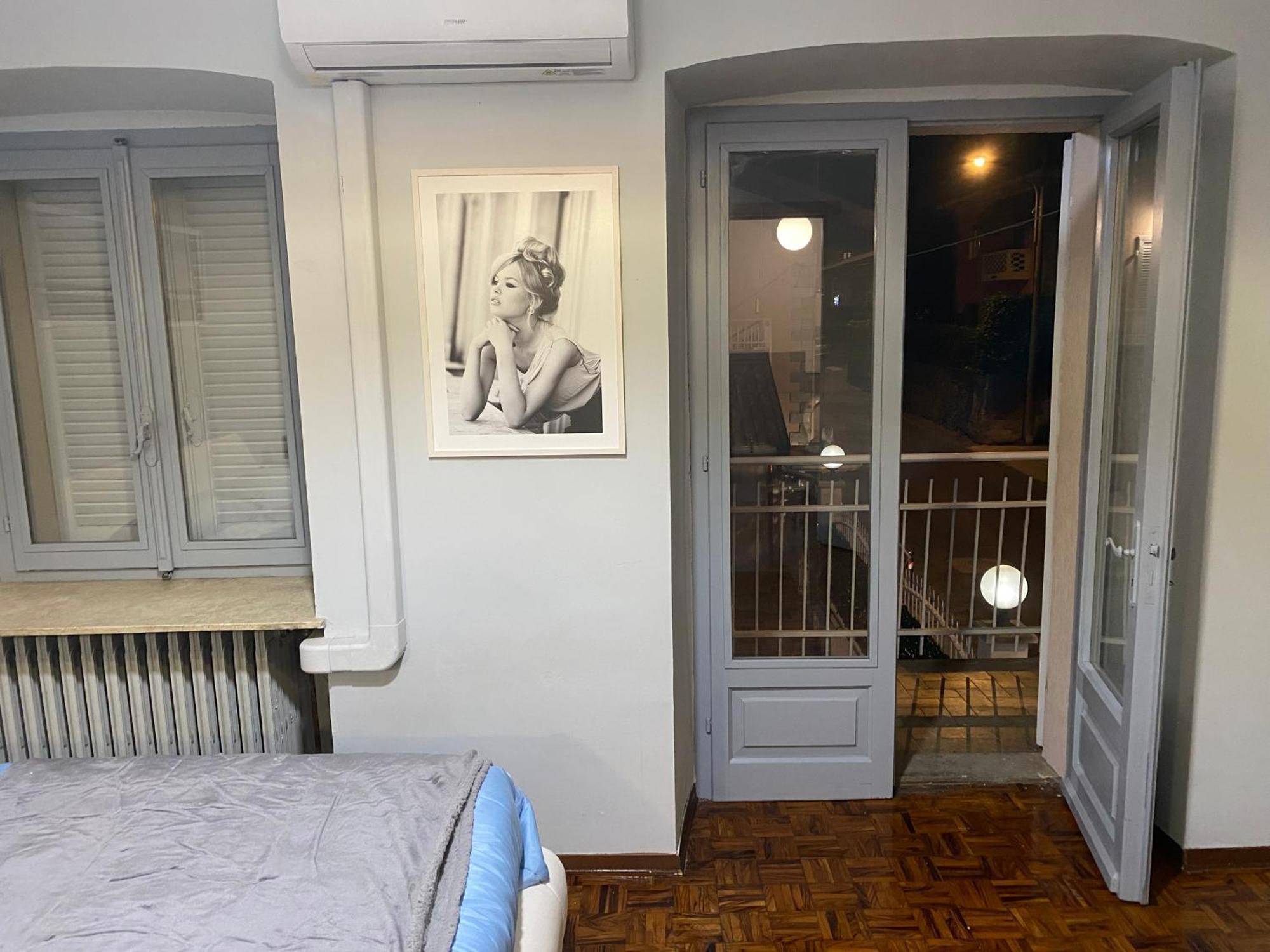 Bed and Breakfast La Casa Di Cate & Adry Envie Exterior foto