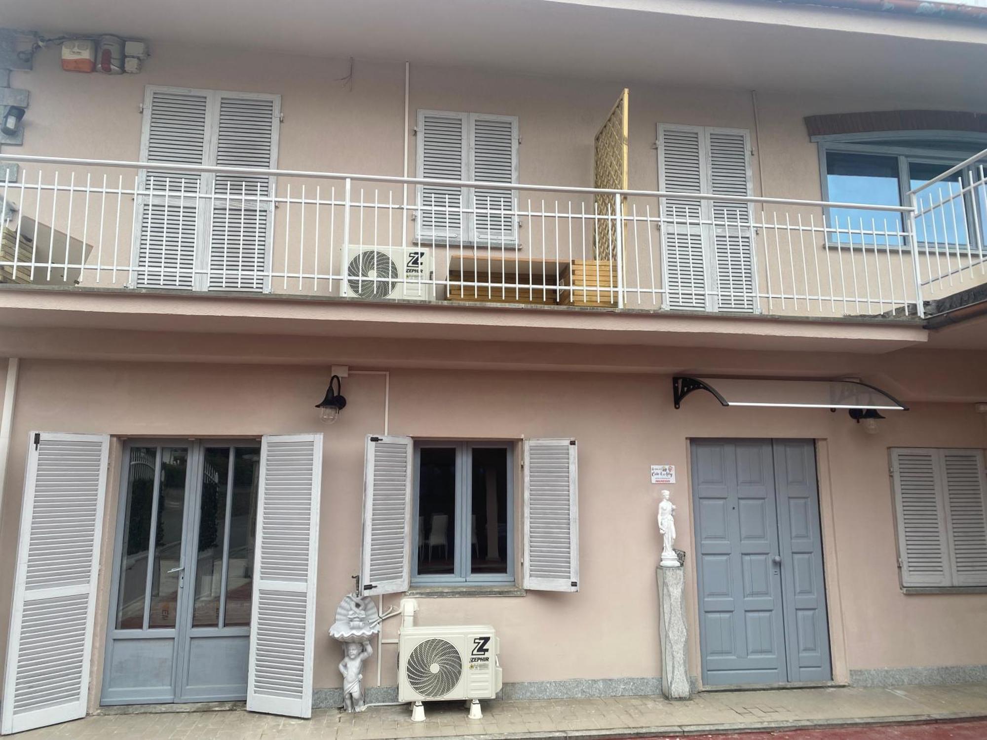 Bed and Breakfast La Casa Di Cate & Adry Envie Exterior foto